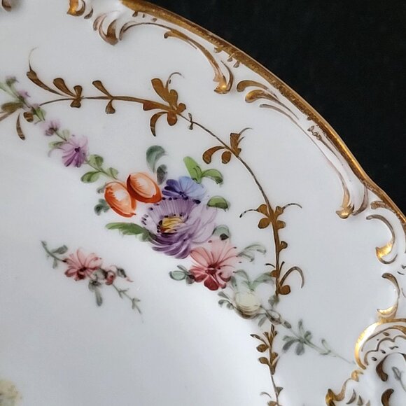 Antique Meissen Deep Plate Courting Couple Romantic Scene Floral Design 8.75" - Picture 4 of 9